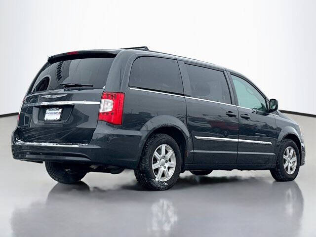 2012 Chrysler Town and Country Touring
