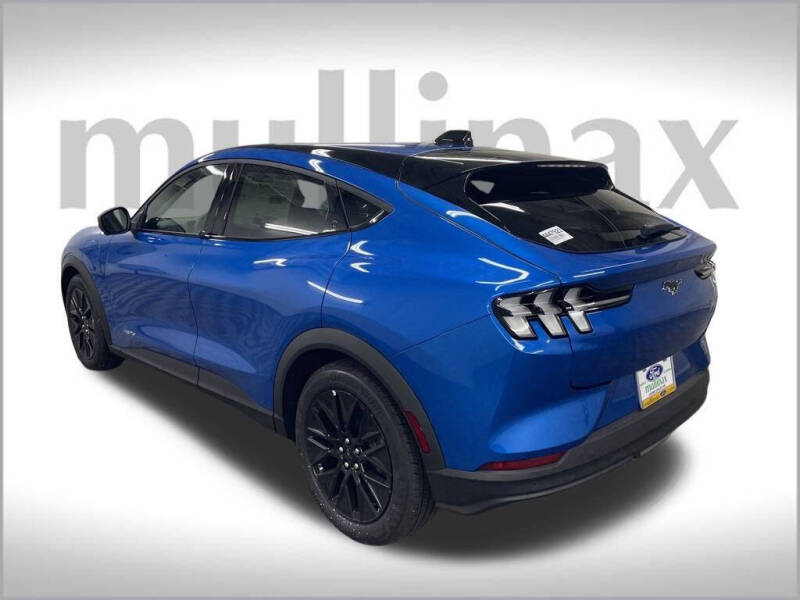 2025 Ford Mustang Mach-E Select