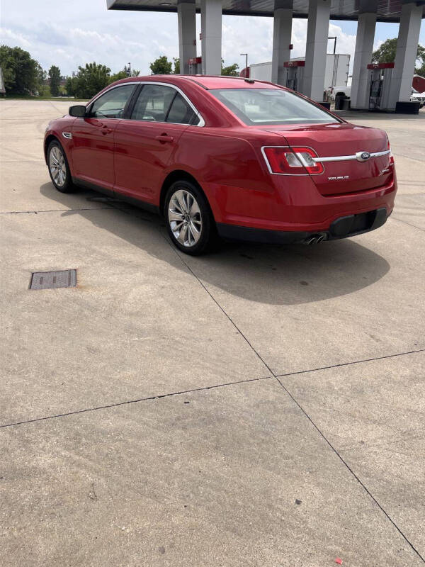 2010 Ford Taurus Limited