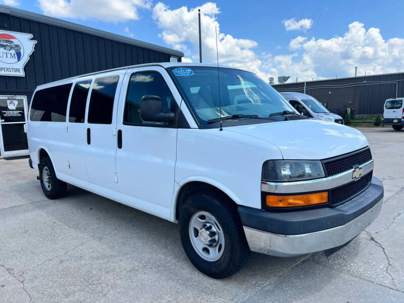 2016 Chevrolet Express LT 3500