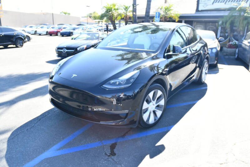 2024 Tesla Model Y Long Range