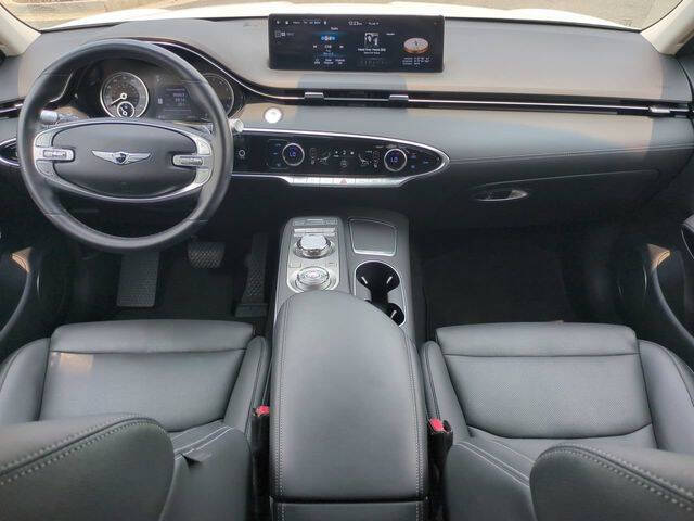 2025 Genesis GV70 2.5T Standard