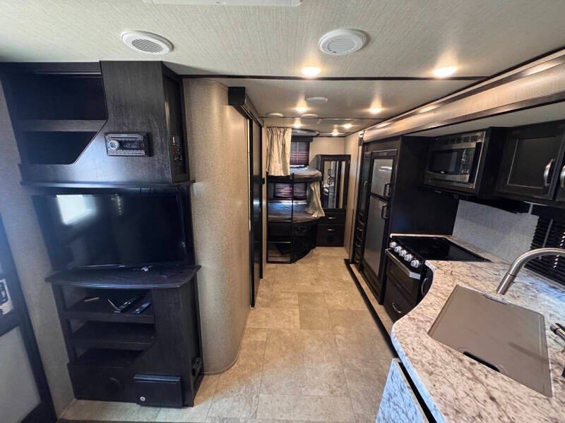 2019 Grand Design RV Imagine