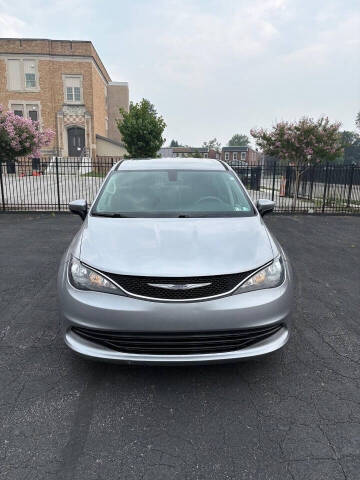 2017 Chrysler Pacifica Touring