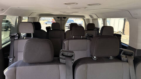 2024 Ford Transit 350 XLT