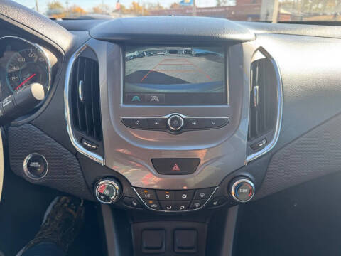 2018 Chevrolet Cruze LT Auto