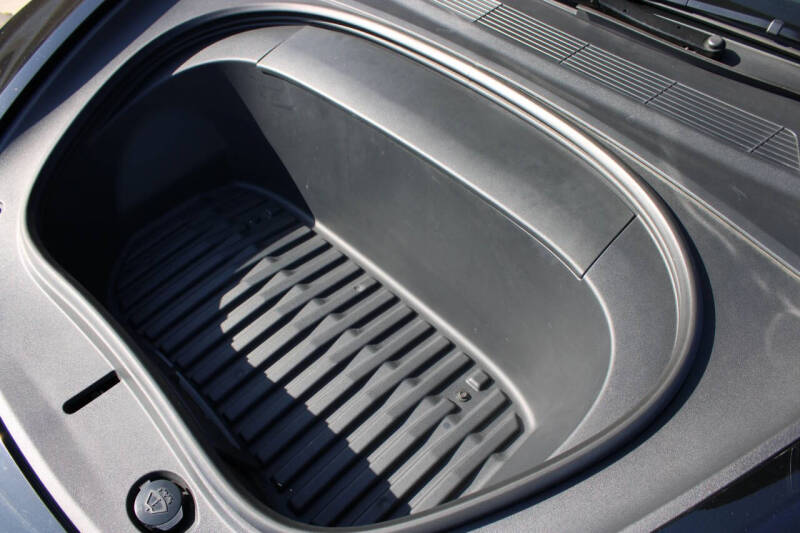 2024 Tesla Model 3 Long Range