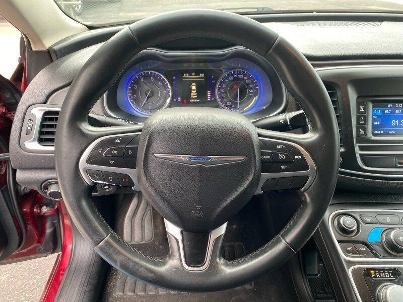 2017 Chrysler 200
