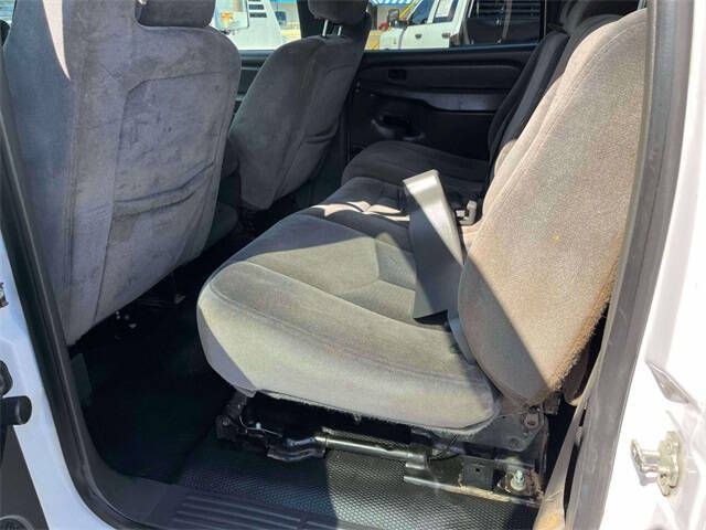 2005 GMC Sierra 3500