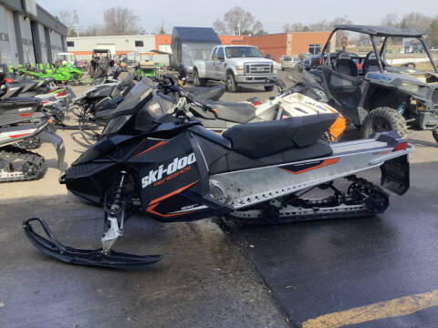 2018 Ski-Doo Renegade® Sport Cobra 1.2