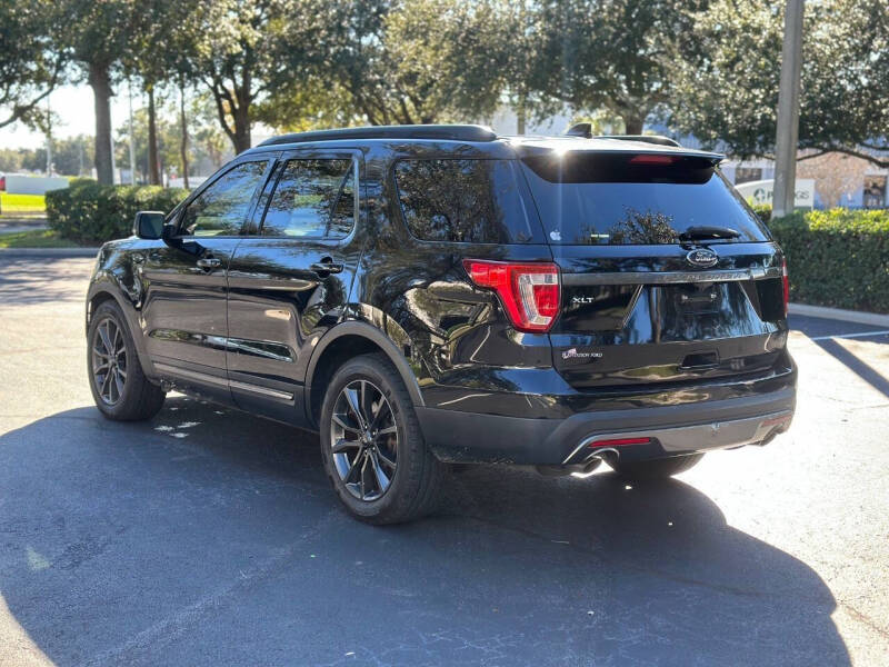 2017 Ford Explorer XLT