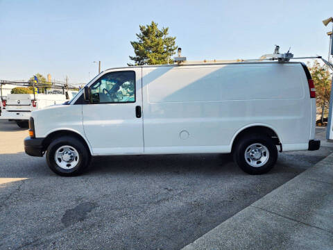 2016 Chevrolet Express 2500