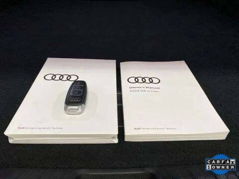 2024 Audi Q4 e-tron quattro Premium Plus 50