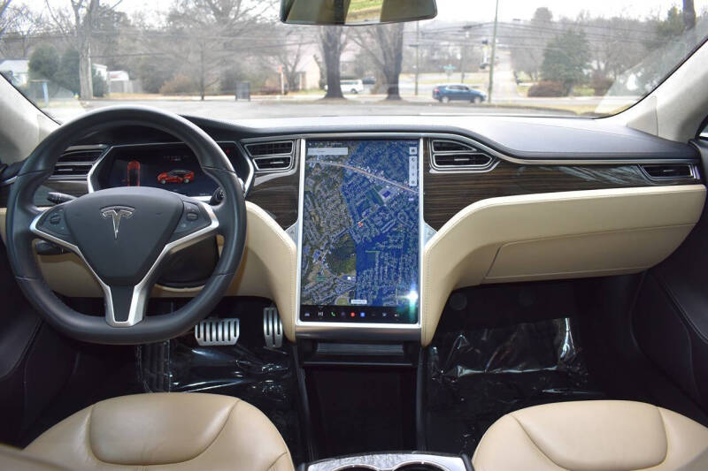 2014 Tesla Model S P85