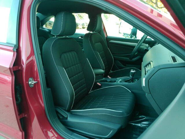 2024 Volkswagen Jetta Sport