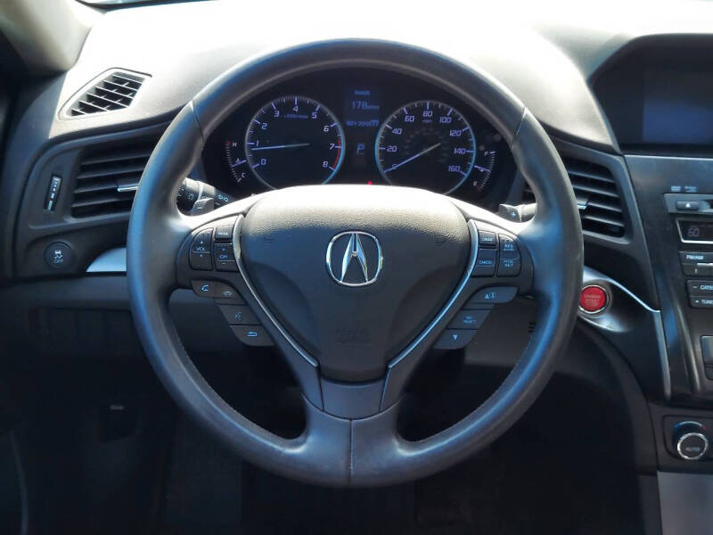 2014 Acura ILX 2.0L w/Tech