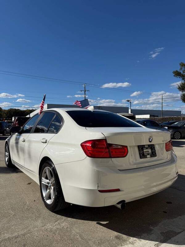 2014 BMW 3 Series 320i