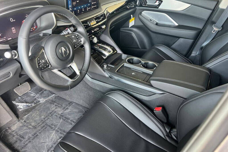 2026 Acura MDX w/Tech
