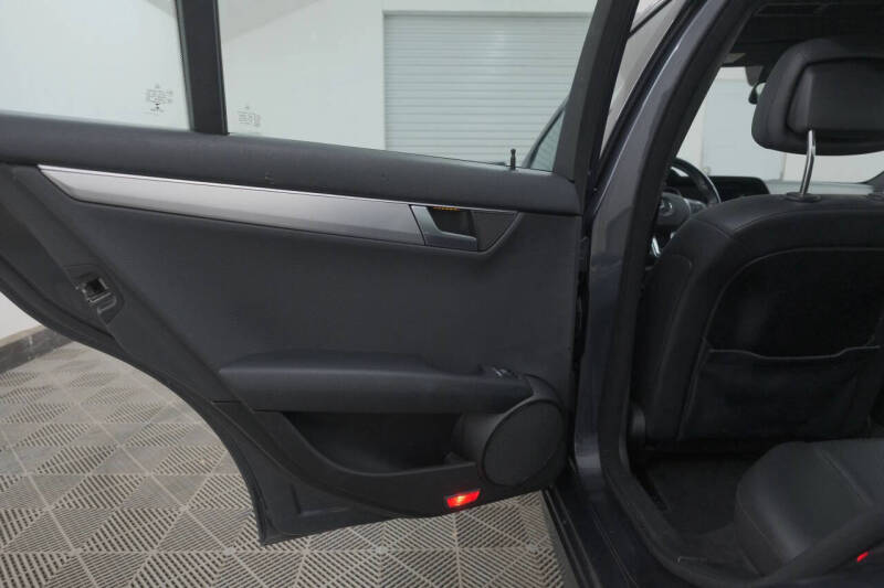 2014 Mercedes-Benz C-Class