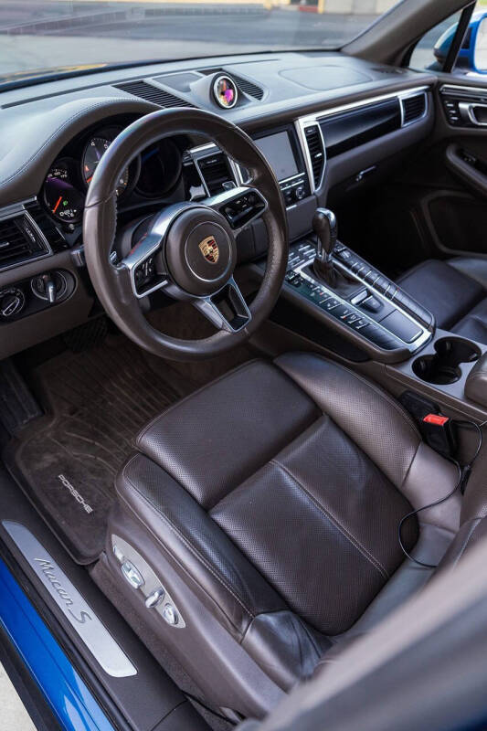 2016 Porsche Macan S