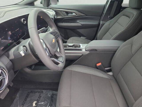 2026 Chevrolet Equinox EV LT 1
