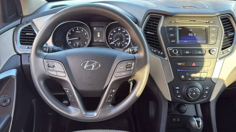 2017 Hyundai Santa Fe Sport 2.4L