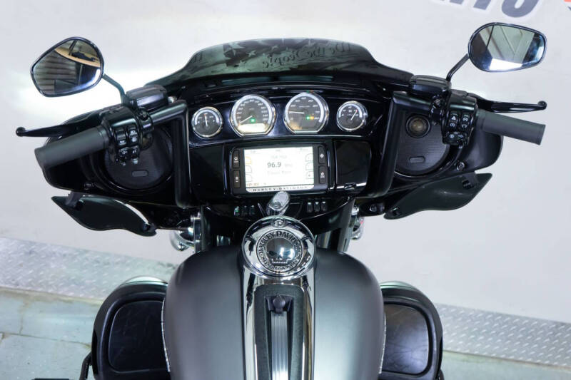 2017 Harley-Davidson Electra Glide Ultra Classic