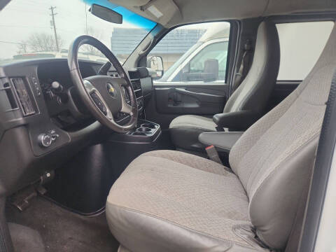 2015 Chevrolet Express LT 3500