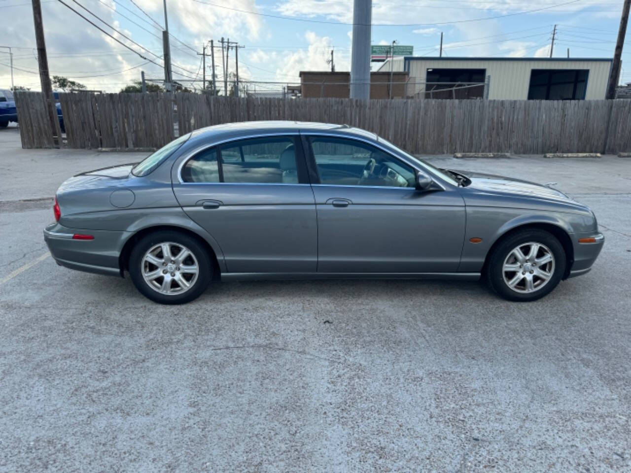 2003 Jaguar S-Type for sale at Vehicles Limited in Corpus Christi, TX