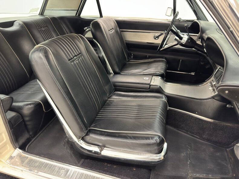 1963 Ford Thunderbird