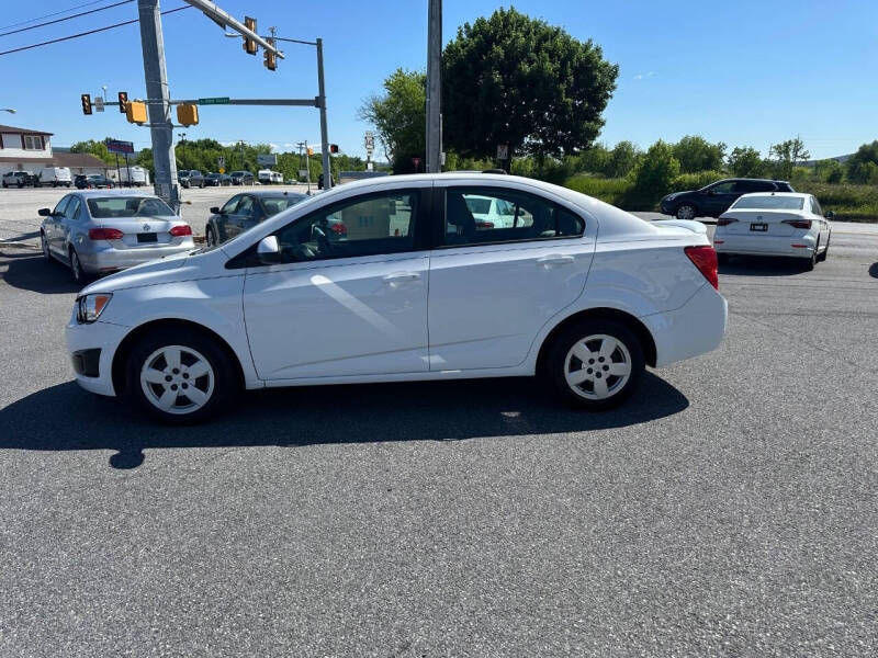2015 Chevrolet Sonic LS Auto