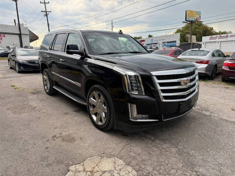 2018 Cadillac Escalade Luxury