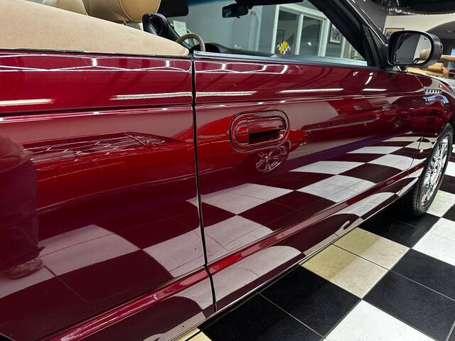 2004 Ford Thunderbird Deluxe