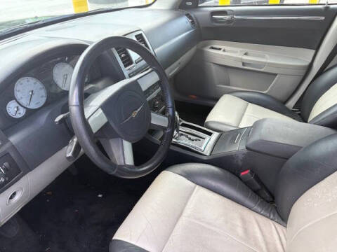 2005 Chrysler 300 Touring