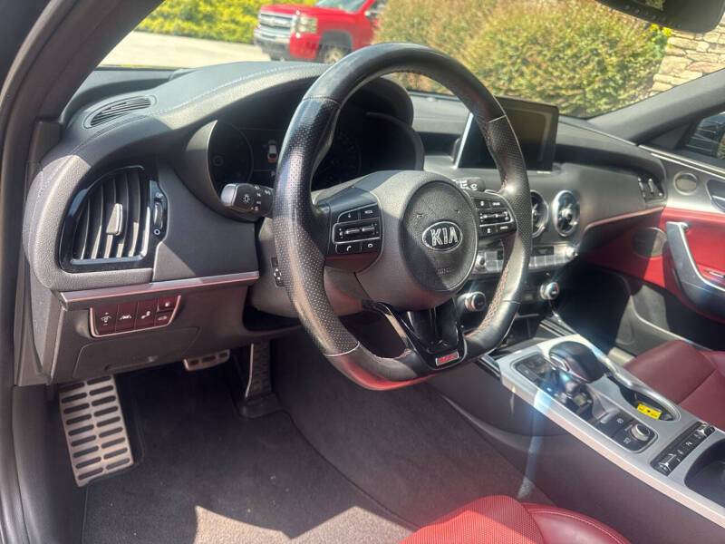 2018 Kia Stinger GT2