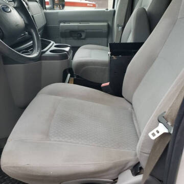 2014 Ford E-Series E-150