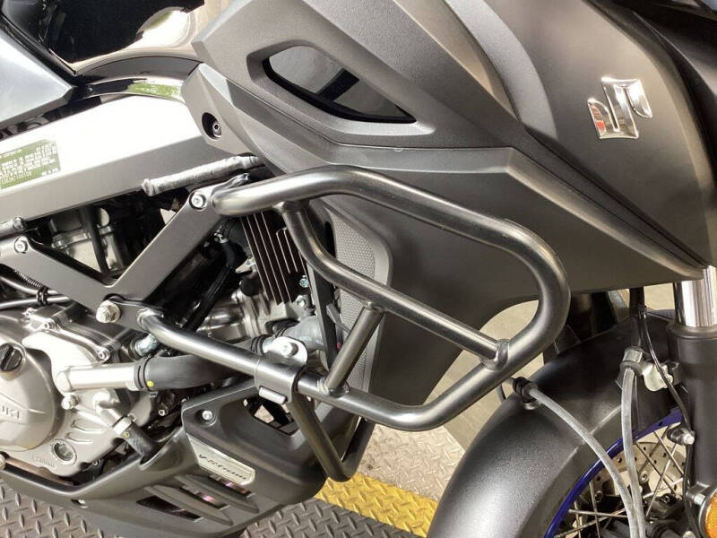 2022 Suzuki V-Strom 650XT Adventure