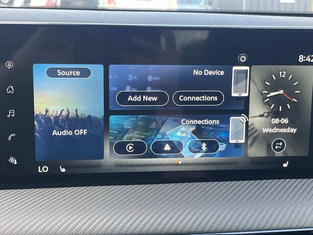 2025 Nissan Kicks SR AWD - Photo 24