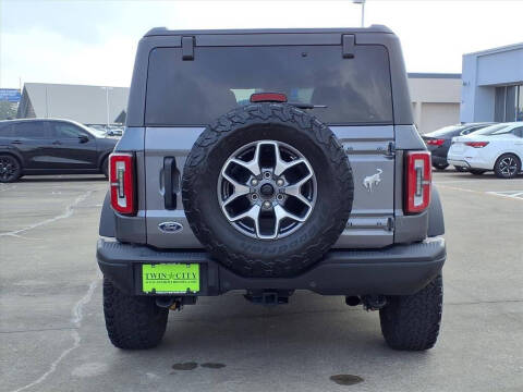 2022 Ford Bronco Badlands Advanced