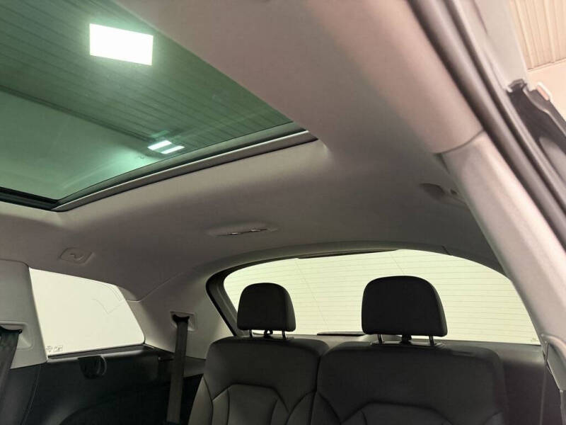 2023 Audi Q7 quattro Premium 45 TFSI