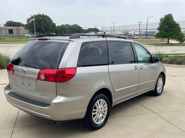 2007 Toyota Sienna for sale at Executive Auto Sales DFW LLC in Arlington, TX