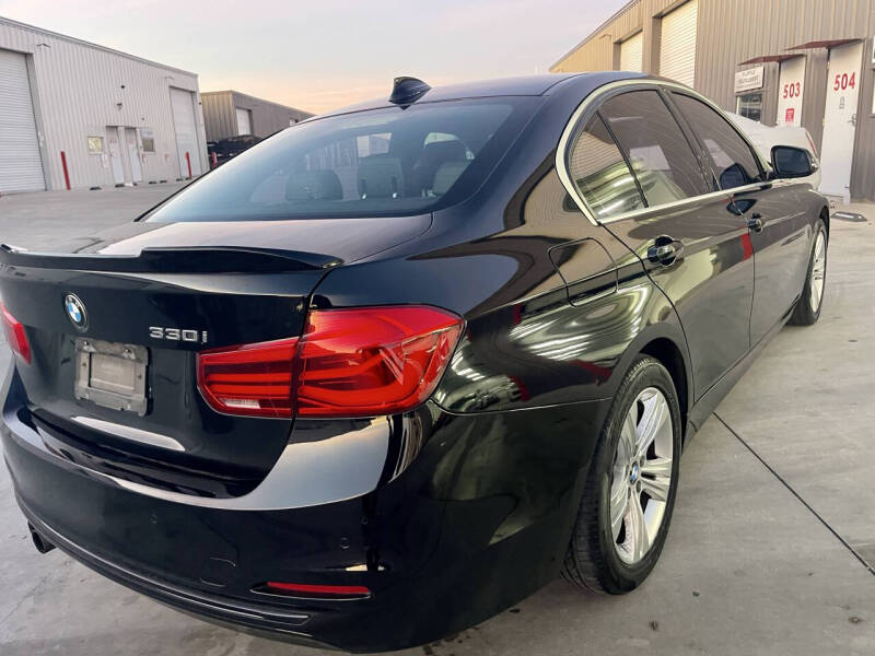 2017 BMW 3 Series 330i