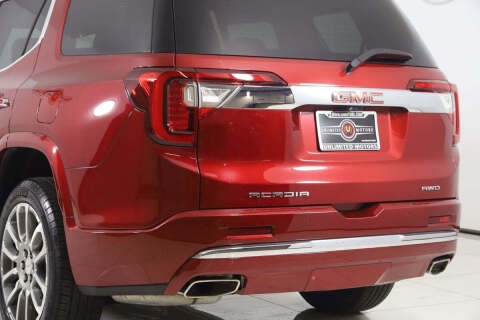 2023 GMC Acadia Denali