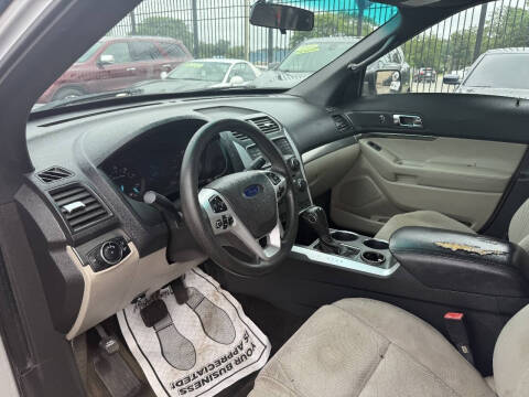 2014 Ford Explorer