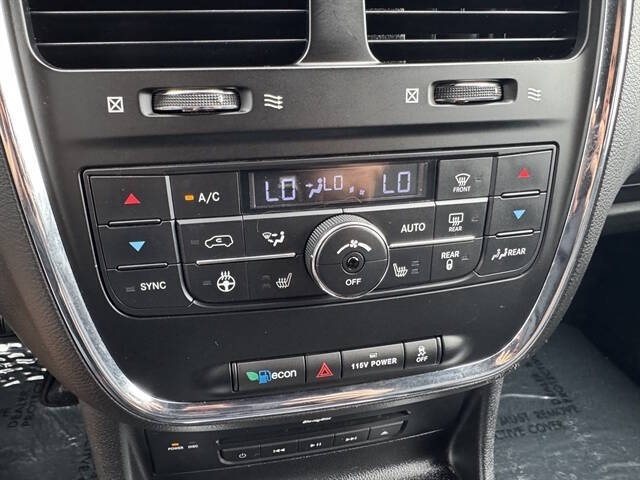 2015 Dodge Grand Caravan R/T