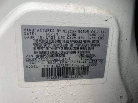 2019 Nissan Kicks SR