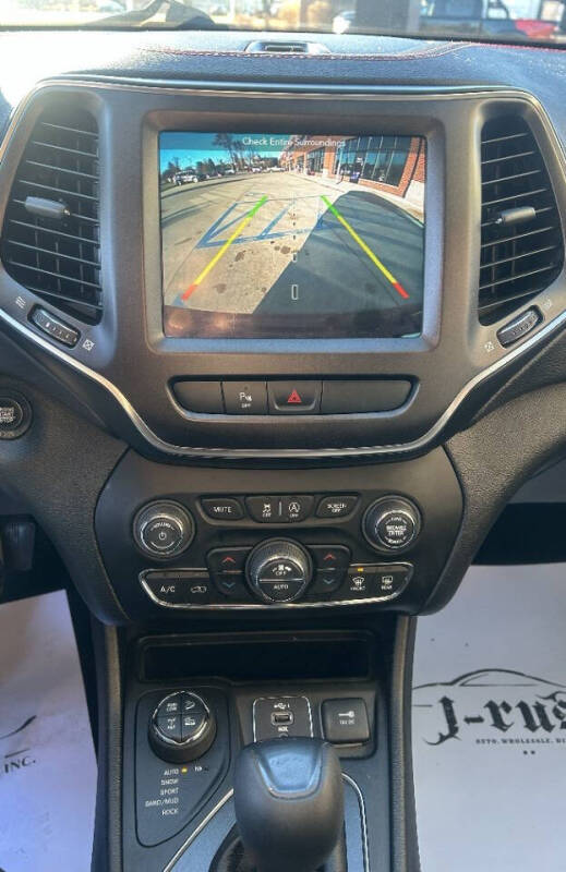 2019 Jeep Cherokee Trailhawk