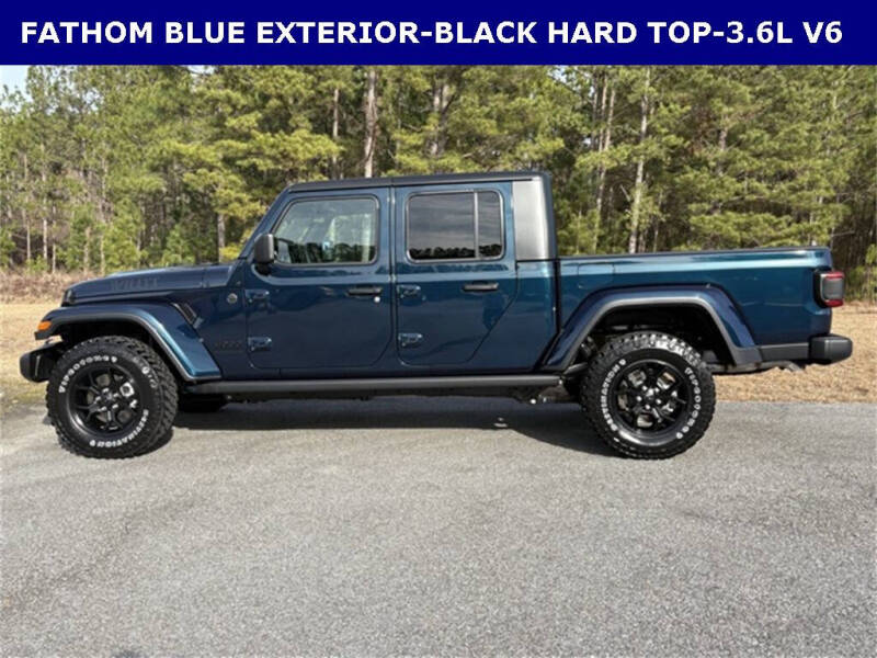 2025 Jeep Gladiator Willys