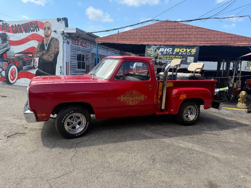 1982 Dodge Little express