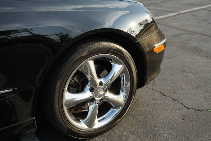 2005 Mercedes-Benz CLK CLK 320